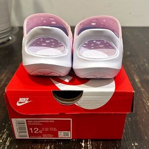 BRAND NEW NIKE WATER SHOES FOR TODDLER GIRLS
